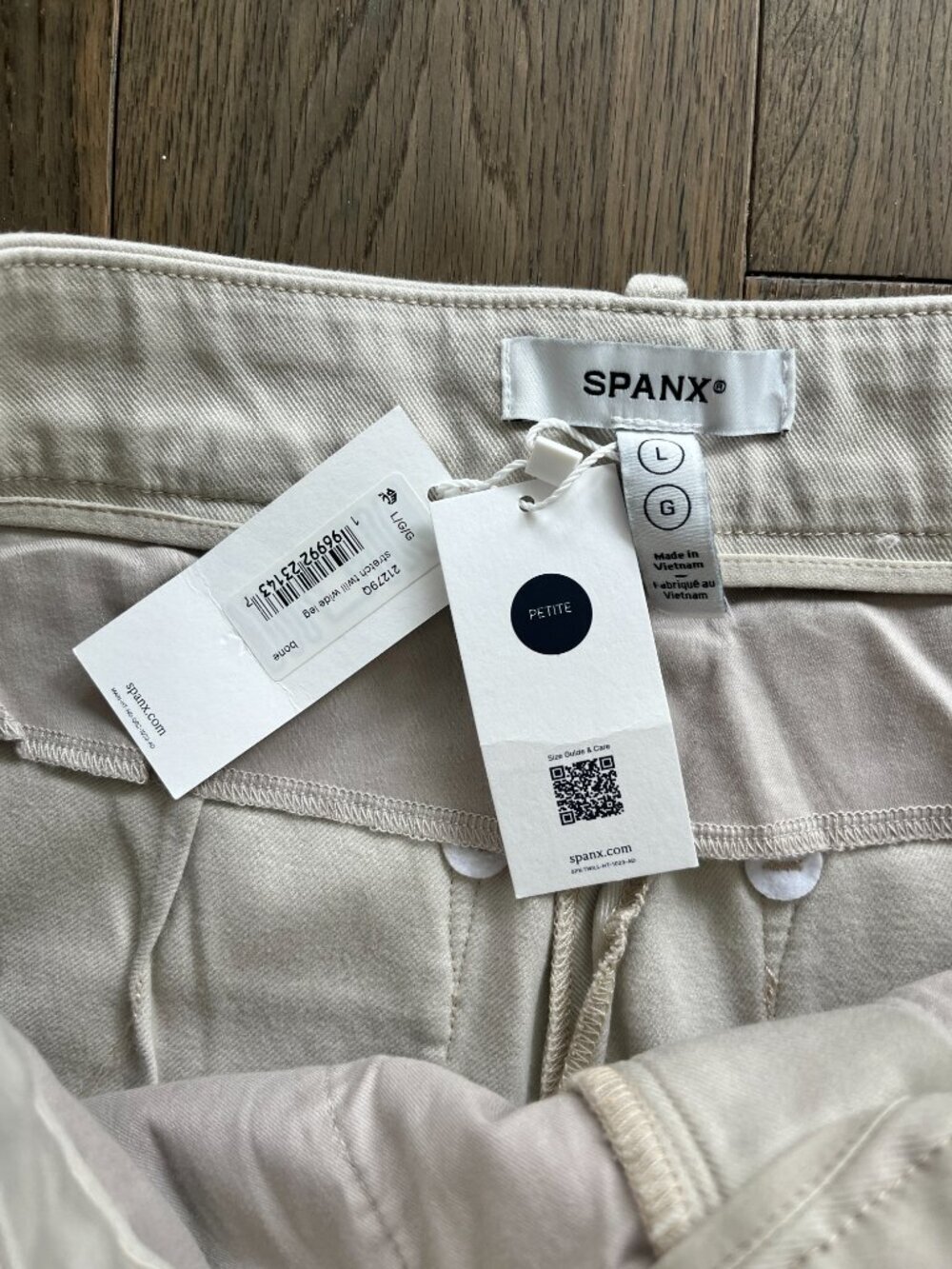 Spanx Stretch Twill Wide Leg Pants NWT Bone Petite Length Size L - Picture 5 of 9